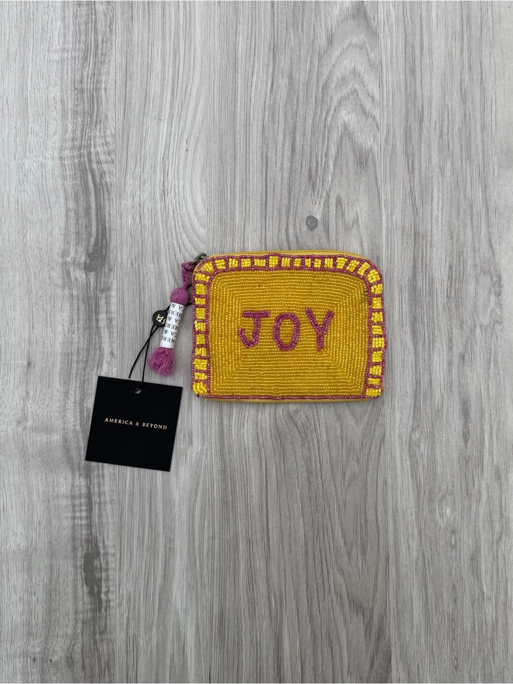 America & Beyond coin pouch